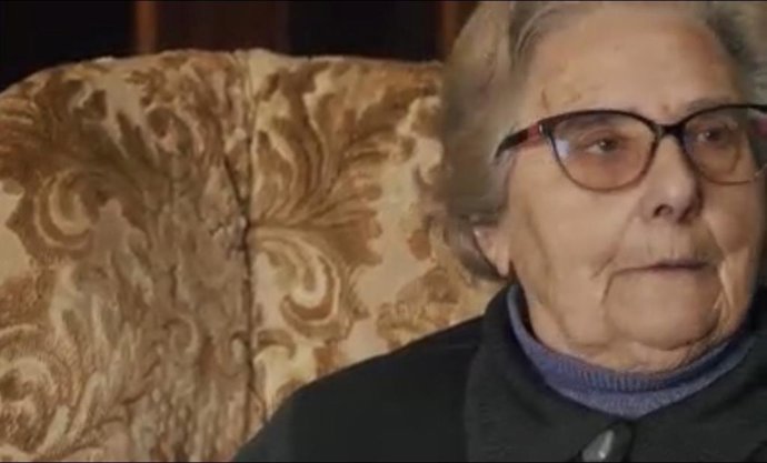 Vídeo de la iniciativa solidaria "Atendiendo en la distancia"