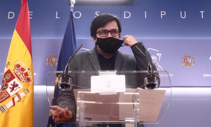 El secretario primero del Congreso y diputado de ECP, Gerardo Pisarello en rueda de prensa posterior a la Mesa del Congreso de los Diputados, en Madrid (España), a 15 de diciembre de 2020.