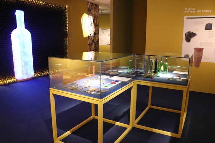 Exposición 'Materiales. Una historia sobre la evolución humana y los avances tecnológicos' en el Museo de la Evolución Humana.