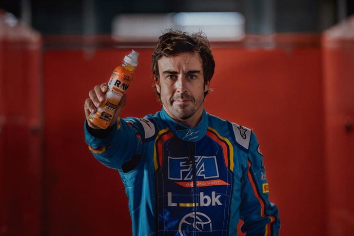 Fernando Alonso, embajador y accionista de Raw Sport Drink