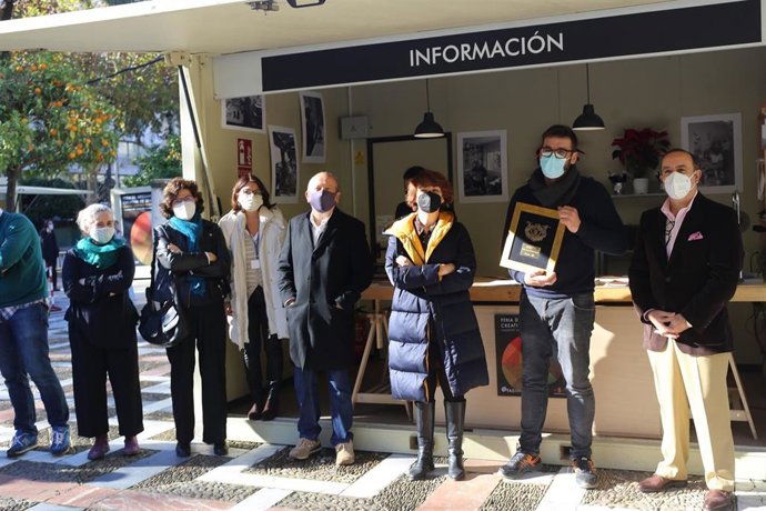 [Sevilla] Nota De Prensa Y Fotos Premios Feria De Artesanía Creativa De Sevilla