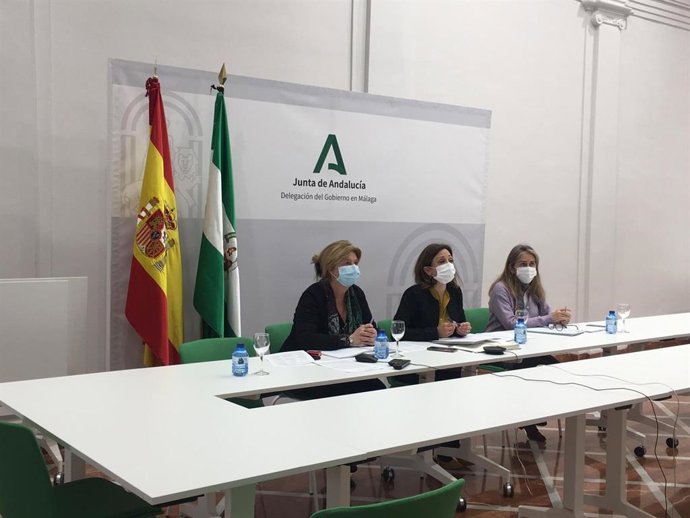 La delegada preside el primer Foro provincial de la Inmigración con nuevas regulaciones
