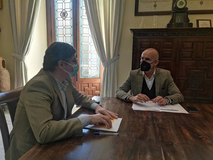 Reunión entre Muñoz y Pimentel