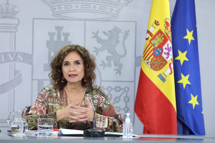 La ministra portaveu i d'Hisenda, María Jesús Montero, compareix en roda de premsa posterior al Consell de Ministres en Moncloa, Madrid (Espanya), a 22 de desembre de 2020