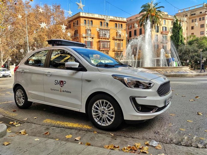 Uno de los 'visual car' que la SMAP utiliza para realizar la prueba piloto de reconocimiento de matrículas de vehículos estacionados en zona ORA.