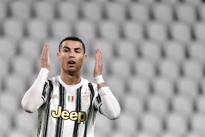 16 December 2020, Italy, Turin: Juventus' Cristiano Ronaldo  reacts during the Italian Serie A soccer match between Juventus and Atalanta at the Allianz Stadium. Photo: Marco Alpozzi/LaPresse via ZUMA Press/dpa