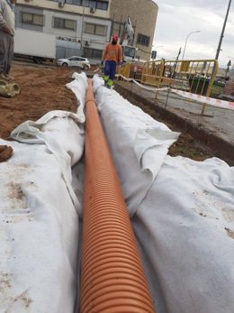 Paterna mejora el drenaje urbano de Fuente del Jarro para evitar inundaciones en el túnel que conecta las dos fases del polígono