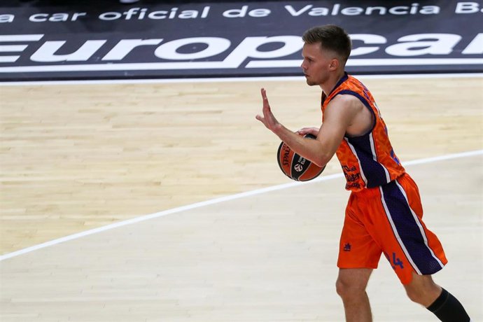 Martin Hermannsson durante un partido del Valencia Basket