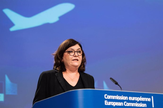 La comisaria de Transportes de la Comisión Europea, Adina-Ioana Valean