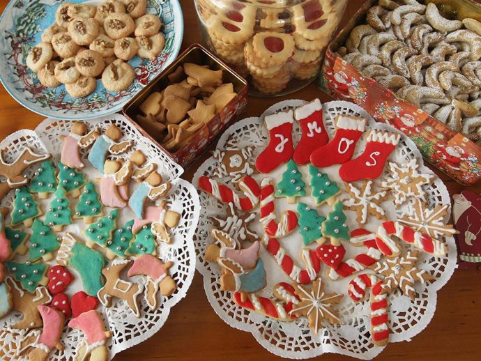 Traditional, home-made Christmas cookies lie on plates in a household on December 21, 2010 in Berlin, Germany.