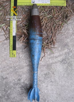 Imagen de la granada de mortero retirada por la Guardia Civil
