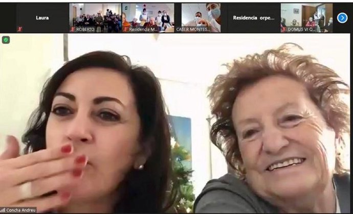 La presidenta riojana, Concha Andreu, felicita las fiestas por medio virtual a residentes en centros de personas mayores y discapacidad