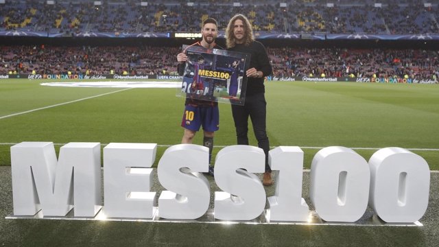Puyol lidera el homenaje a Messi por sus 100 goles en 'Champions'