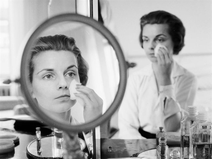 Removing Make Up