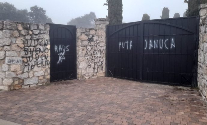 Ataque vandálico en el cementerio judío de Madrid