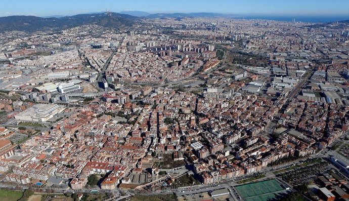 Foto áerea de l'rea metropolitana de Barcelona