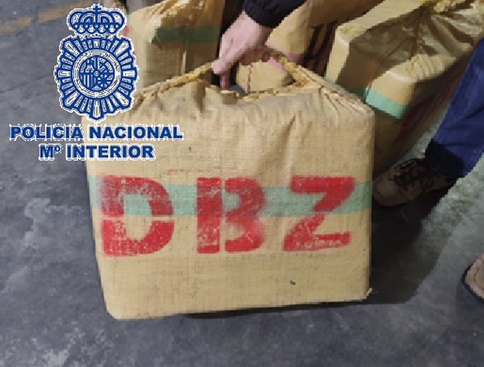 Desarticulan en Benalmádena una red de origen francés dedicada al narcotráfico e intervienen 510 kilos de hachís