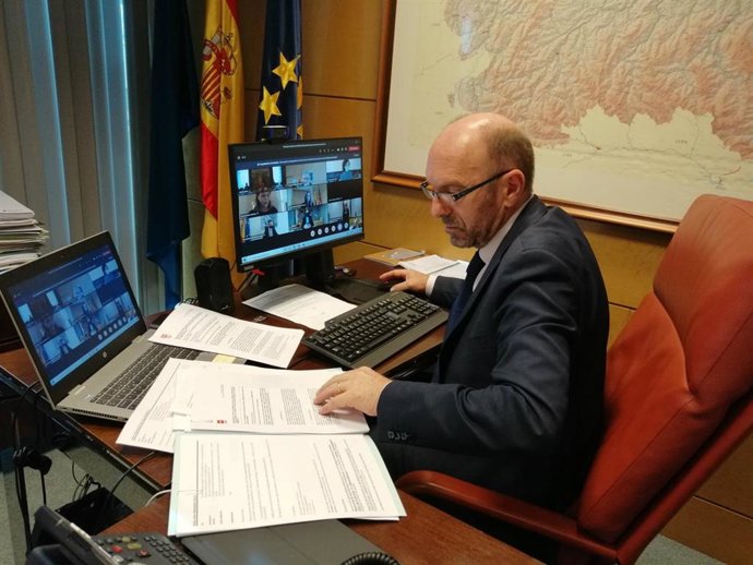 El vicepresidente del Principado y consejero de Administración Autonómica, Medio Ambiente y Cambio Climático, Juan Cofiño