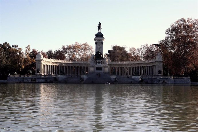 El monumento a Alfonso XII en el parque del Retiro