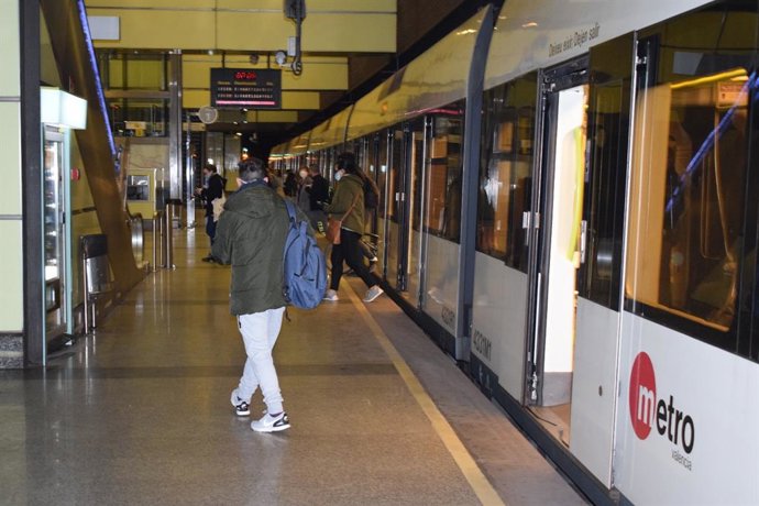 FGV amplía seis meses el abono gratis al personal sociosanitario