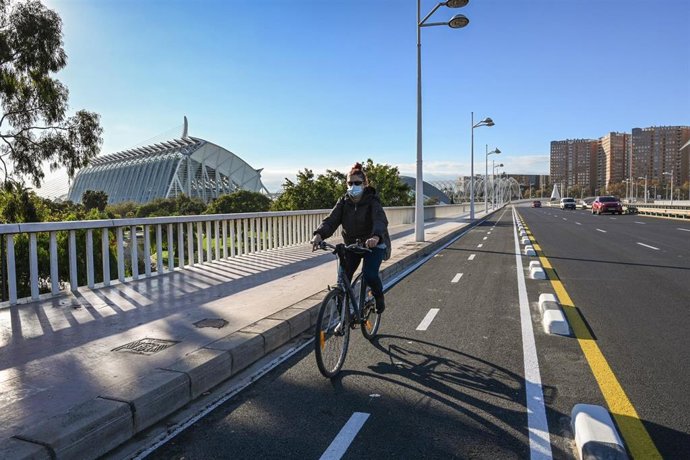 Ndp+Fotos Fons Europeus Per A Carrils Bici