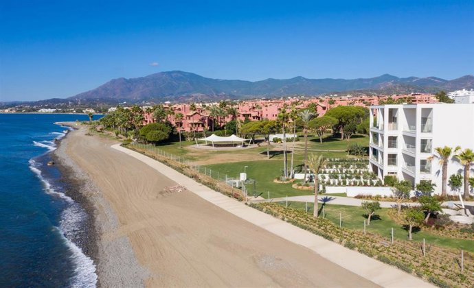 Málaga.- La Senda Litoral avanza con la apertura de otro tramo en Estepona que conecta más de diez kilómetros