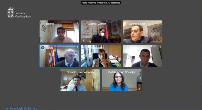 Imagen de la videoconferencia de Fernández Carriedo y Amigo con presidente de Diputación de Valladolid y el alcalde de Medina.