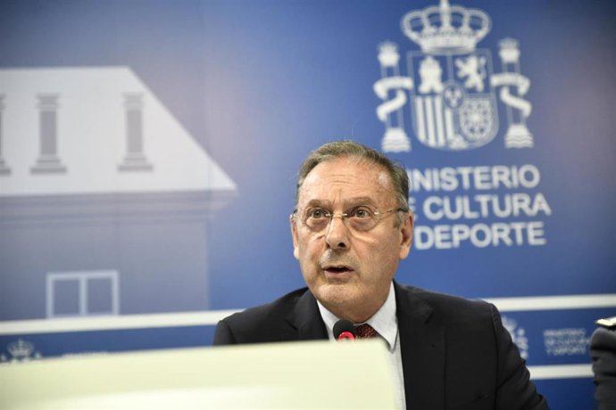 Román Fernández-Baca