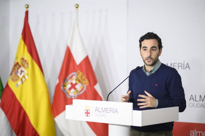 El concejal y viceportavoz del Ayuntamiento de Almería, Carlos Sánchez