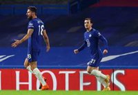 El Chelsea sigue atascado ante el Aston Villa y el Leicester no puede con el Crystal Palace
