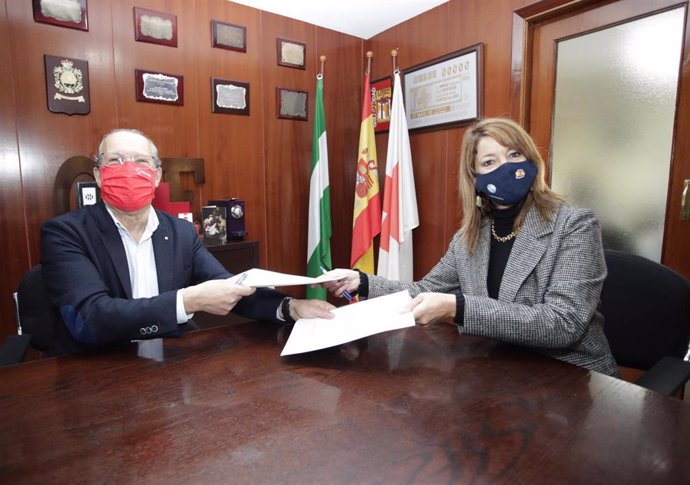 Acuerdo entre el Puerto de Huelva y Cruz Roja.
