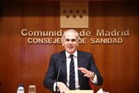 Escudero cree que ya han aplicado "bastantes" restricciones en comercios y domicilios para estas Navidades