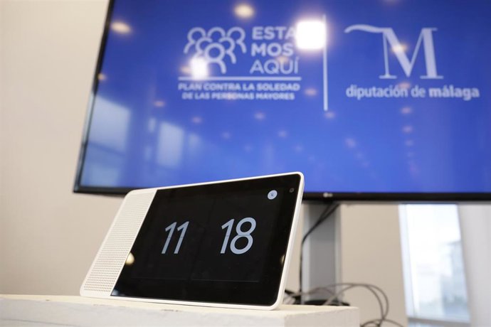 El presidente de la Diputación, Francisco Salado, presenta el asistente virtual para los mayores de la provincia de Málaga.Málaga 29/12/2020