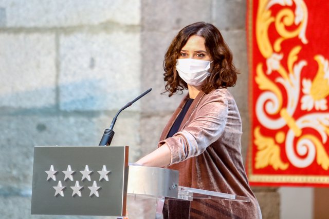 La presidenta de la Comunidad, Isabel Díaz Ayuso, ofrece una rueda de prensa tras mantener el último Consejo de Gobierno del año, en Madrid (España), a 29 de diciembre de 2020