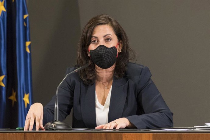 La presidenta de la Rioja, Concha Andreu, interviene durante el balance del año 2020, en Logroño (España), a 29 de diciembre de 2020. 
