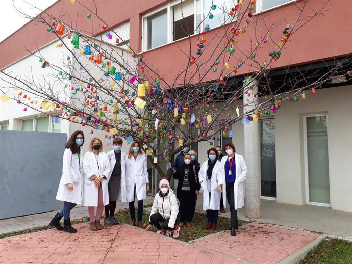 Árbol de los deseos en Salud Mental de Hospital de Valme