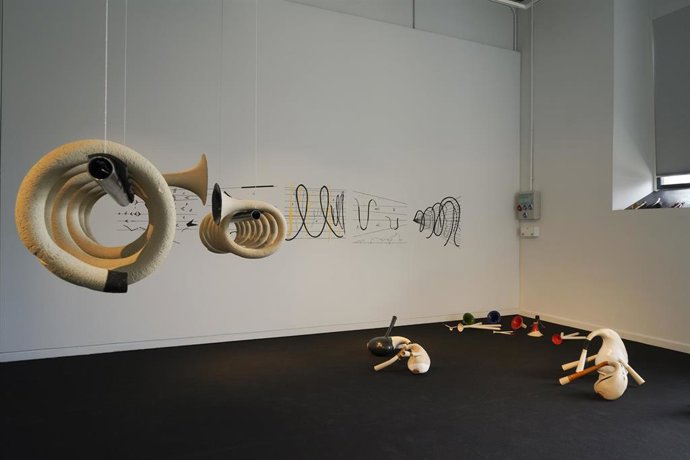 Exposición 'Cybernetic of the poor' en Tabakalera