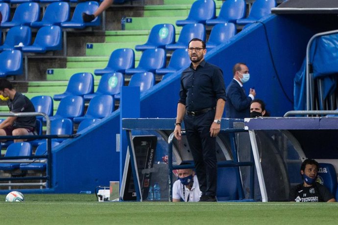 Bordalás dirigiendo al Getafe