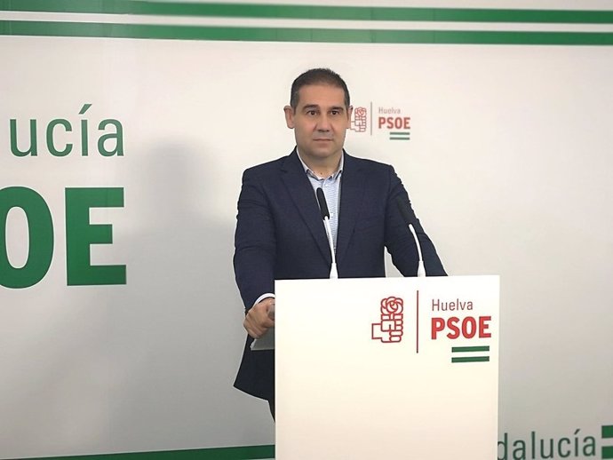 José Luis Ramos, en rueda de prensa.