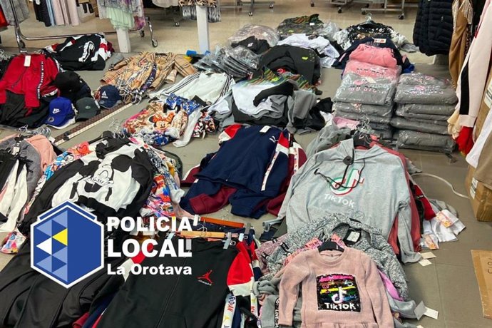 Incautan más de mil prendas falsificadas en un comercio de Tenerife