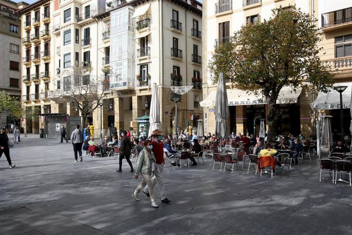 PP de Gipuzkoa denuncia que los hosteleros "pagan los platos rotos de la inacción" del Gobierno Vasco