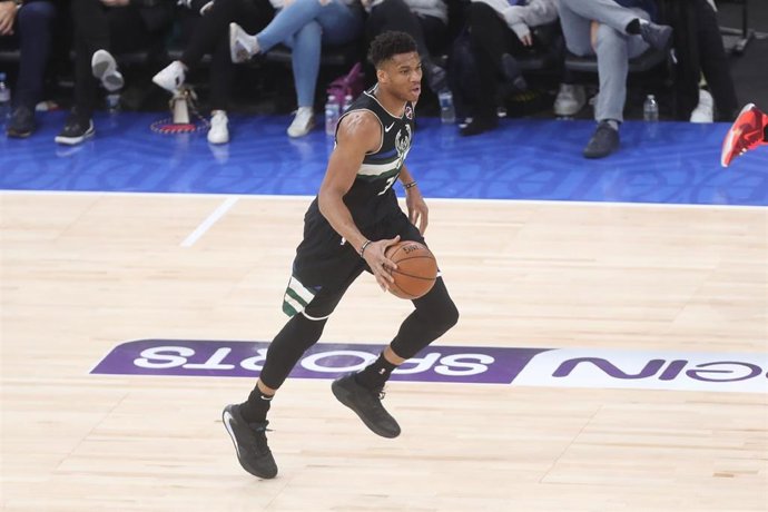 Giannis Antetokounmpo (Milwaukee Bucks)