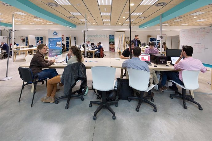 [L Enviosprensa.Cteicu] Nota Consejería Transformación Económica. Andalucía Open Future Incorpora Más De 60 Nuevas Startups En El Año Del Coronavirus