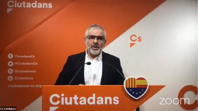 El líder de Cs en Catalunya, Carlos Carrizosa, durante la rueda de prensa telemática celebrada este miércoles al mediodía tras la marcha de Lorena Roldán al Partido Popular.