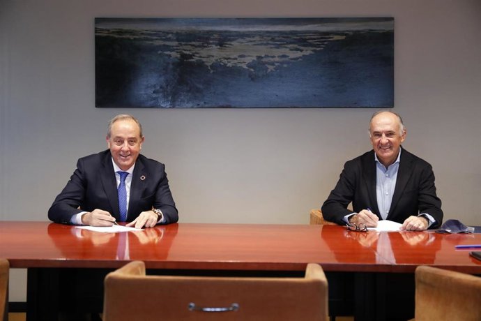 José Luis Morlanes y Juan Béjar firman alianza entre Bruc Energy y Alter Enersun