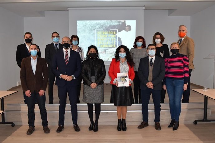 [Medios.Bienestar.Cipsc] Np: Igualdad Aprueba La Estrategia De Ética De Los Servicios Sociales En Andalucía