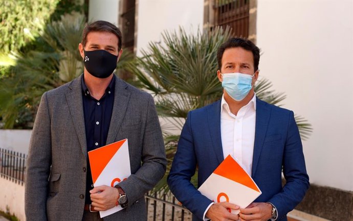 Juan de DIos Sánchez y Carlos Pérez