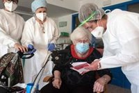 Arranca la vacunación en las residencias de personas mayores de Mallorca y Menorca