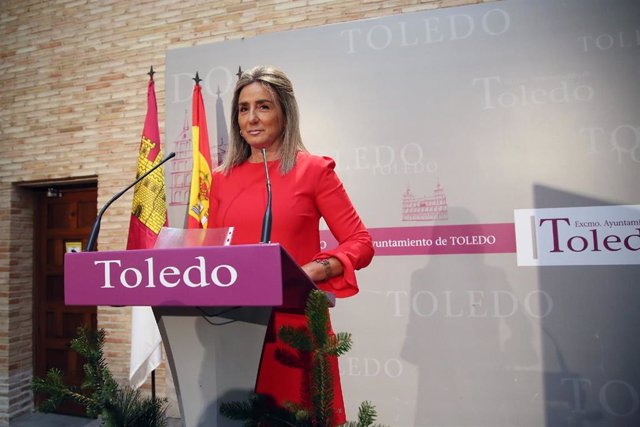 La alcaldesa de Toledo, Milagros Tolón, en rueda de prensa