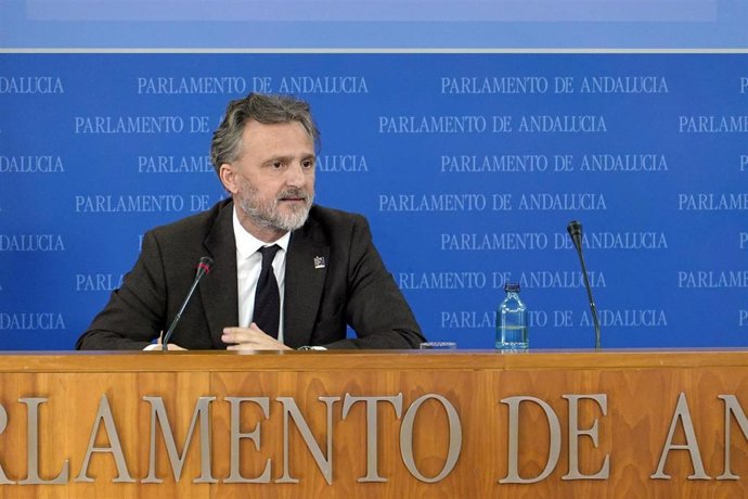 El portavoz del Grupo Socialista, José Fiscal.